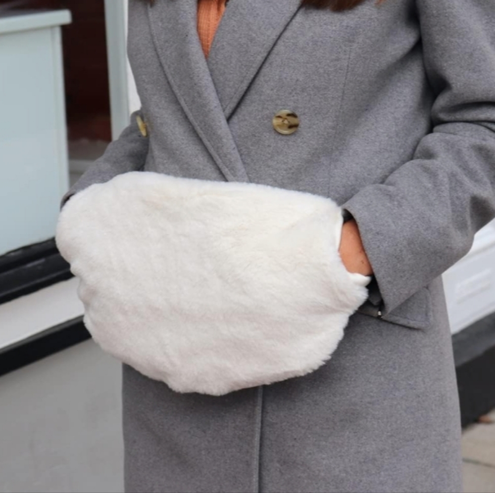 SPRIGS FAUX FUR THICK PILE MUFF ADJUSTABLE WAIST BELT/FANNY PACK/CROSSBODY BAG